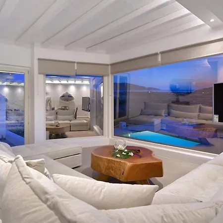 Private Pool Panoramic Sea Views *
